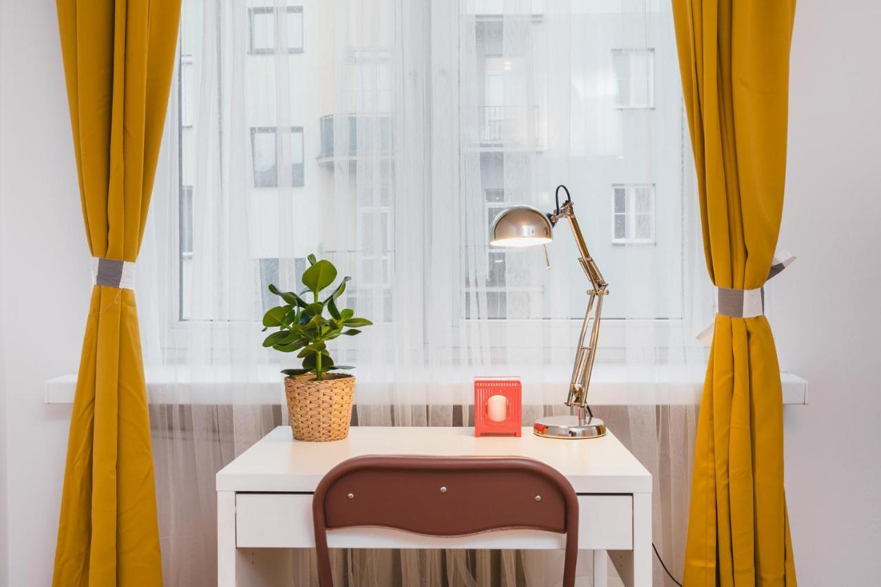 Sunshine Parkside Hideaway - 3 Bedroom - By Upstairs Kraków Eksteriør billede