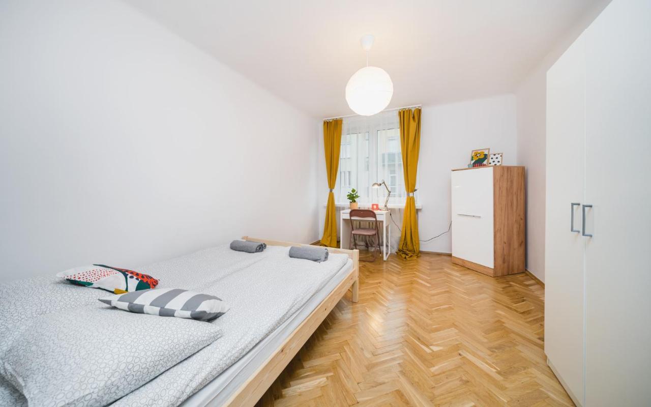 Sunshine Parkside Hideaway - 3 Bedroom - By Upstairs Kraków Eksteriør billede